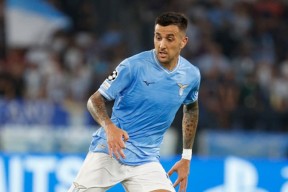 九游娱乐-包含深圳男篮远射贴柱备战法甲拉齐奥围绕欧联复出首秀，转会期拉齐奥调整名单以备欧联瞬间刷屏的词条-九游娱乐